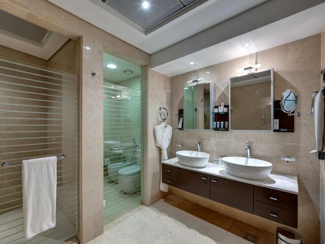 фото Copthorne Hotel Dubai (ex. My Millennium Copthorne Dubai) изображение №30