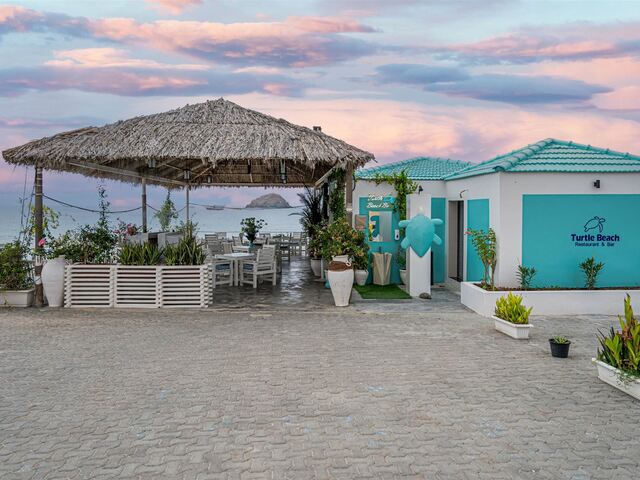 фото отеля Royal Beach Hotel & Resort изображение №37