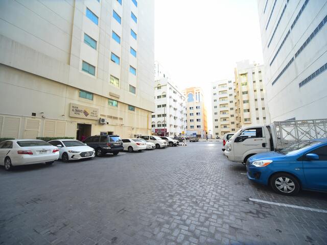 Nejoum Al Emarat (ex. Sahara)
