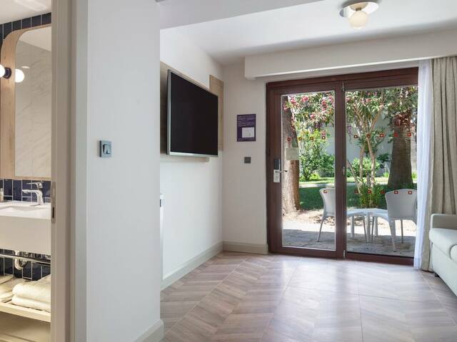 фотографии DoubleTree By Hilton Bodrum Isil Club Resort (ex. Coralia Club Milta) изображение №104