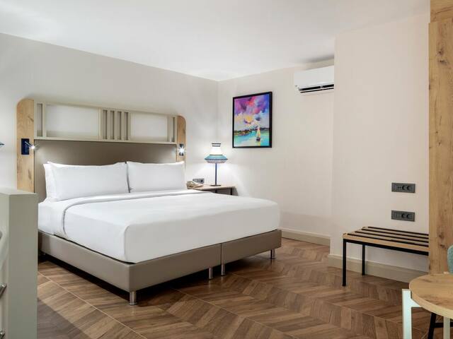 фото DoubleTree By Hilton Bodrum Isil Club Resort (ex. Coralia Club Milta) изображение №98