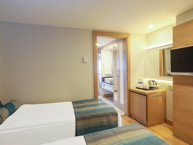 фото Sherwood Exclusive Lara изображение №90