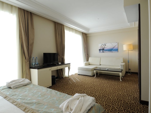 фотографии отеля Goldcity изображение №27