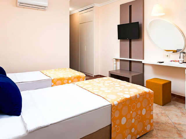фотографии отеля Prestige Alanya (ex. Euphoria Comfort Beach Alanya; Loxia Comfort Beach Alanya; Happy Elegant) изображение №15