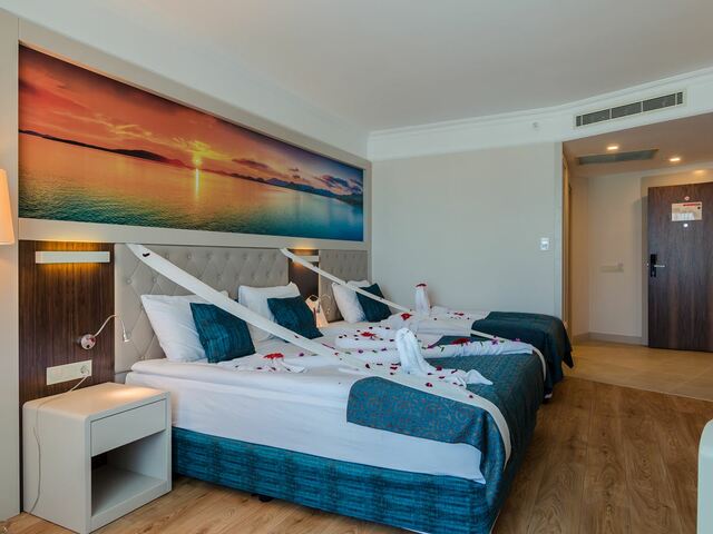 фото The Lumos Deluxe Resort изображение №34