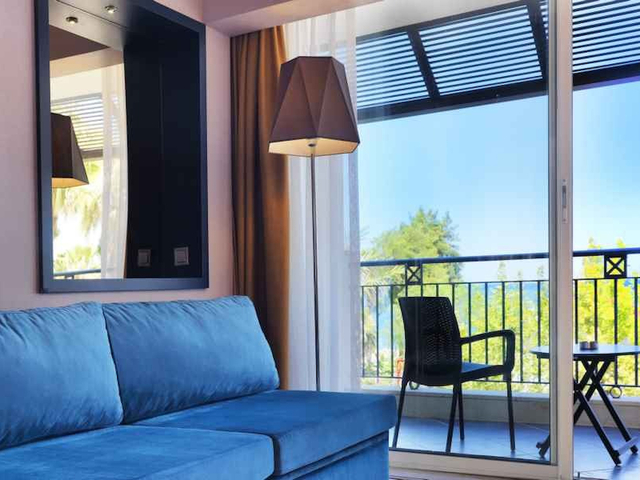 фотографии Imperial Turkiz Resort (ex. Turkiz Resort; Queen’s Park Turkiz; Palmet Turkiz; Sensimar Turkiz Kemer Marina & Spa) изображение №4