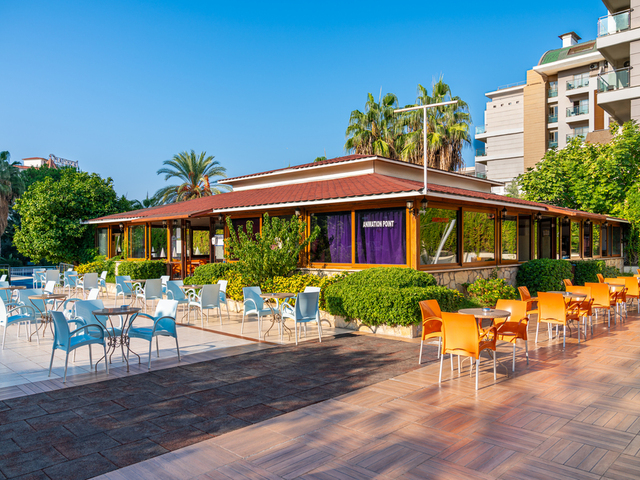 фото отеля Kaia Coracesium (ex. Villa Sunflower Beach; Titan Garden) изображение №49