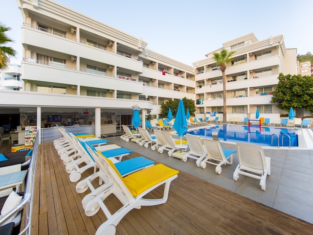 фото отеля Banu изображение №1