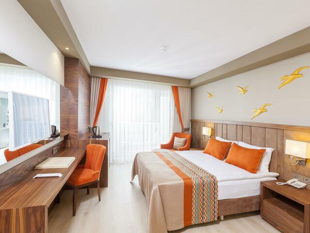 фотографии отеля Side Royal Palace Hotel & Spa изображение №3