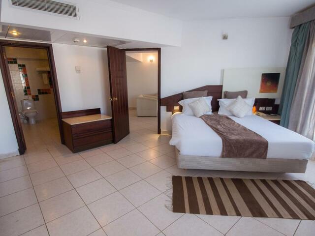 фото отеля Swiss Heaven Sharming Inn (ex. PR Club Sharm Inn; Sol Y Mar Sharming Inn) изображение №17