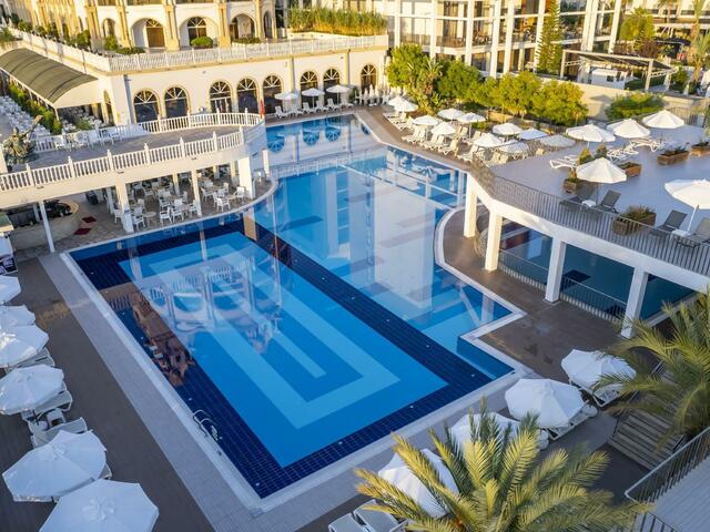 фото отеля J'adore Deluxe Hotel & Spa изображение №29