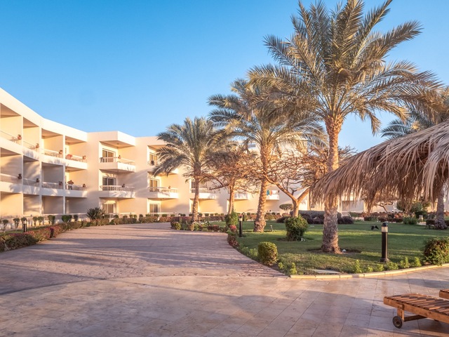 фото Long Beach Resort изображение №50