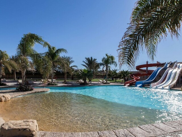 фото отеля The Three Corners Sea Beach Resort (ex. Triton Sea Beach Resort; Holiday Beach Resort Marsa Alam) изображение №1