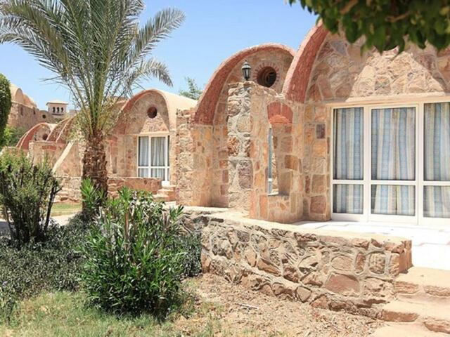 фото отеля Pensee Royal Garden (ex. The Three Corners Pensee Beach Resort) изображение №9