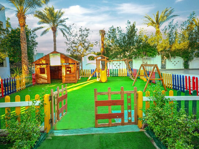 фото отеля Falcon Hills изображение №29