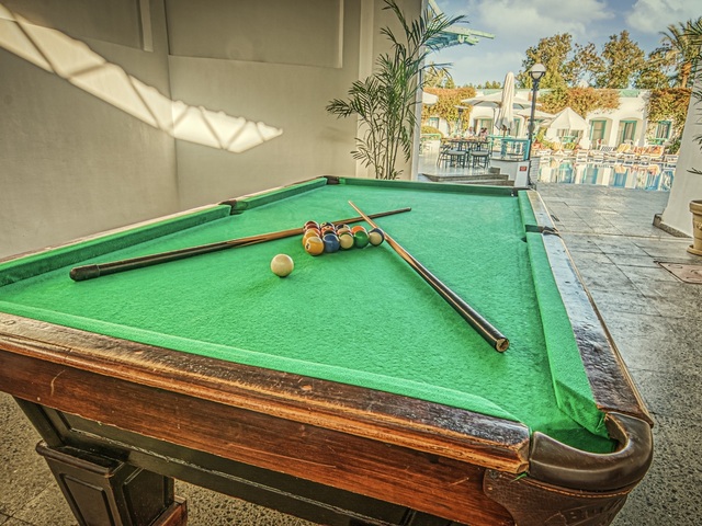 фотографии отеля Falcon Hills изображение №19