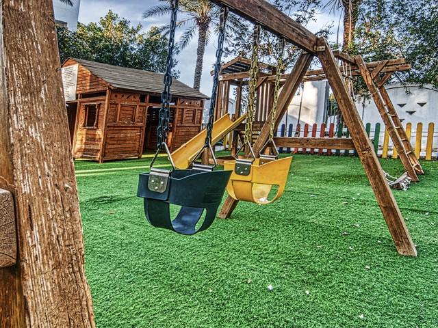 фотографии отеля Falcon Hills изображение №23