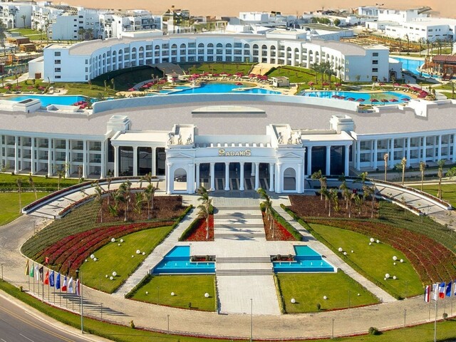 http://Rixos%20Radamis%20Sharm%20El%20Sheikh%20(ex.%20Tirana%20Aqua%20Park%20Resort)