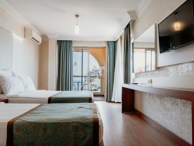 фотографии отеля Tac Premier Hotel & Spa изображение №11