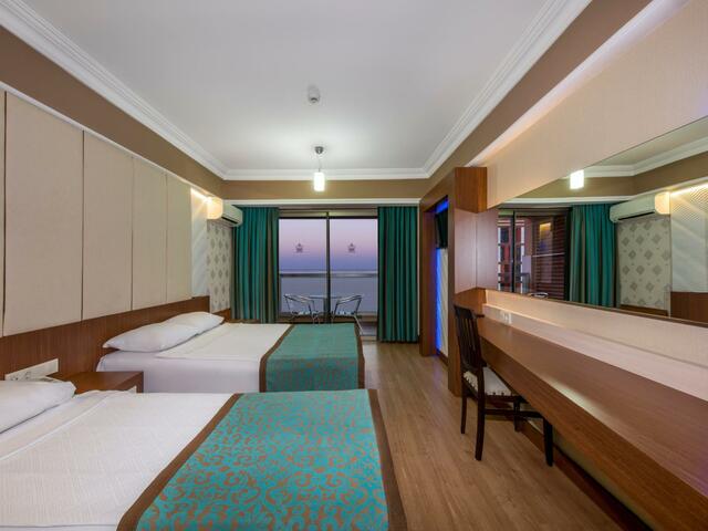 фотографии Tac Premier Hotel & Spa изображение №8