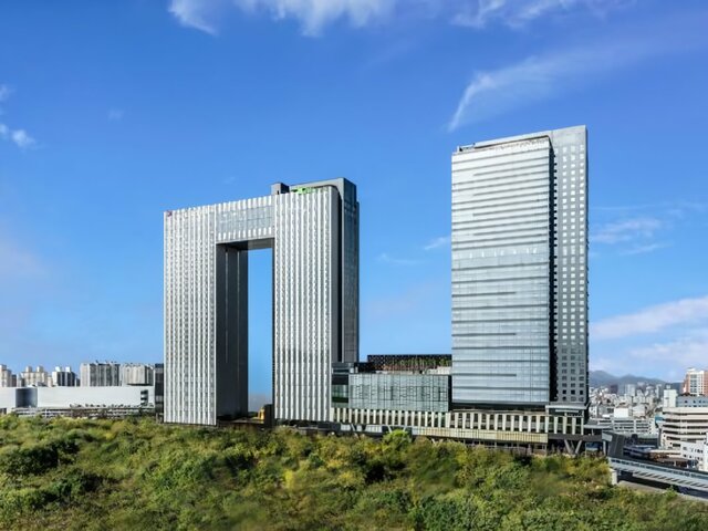 http://Novotel%20Ambassador%20Seoul%20Yongsan