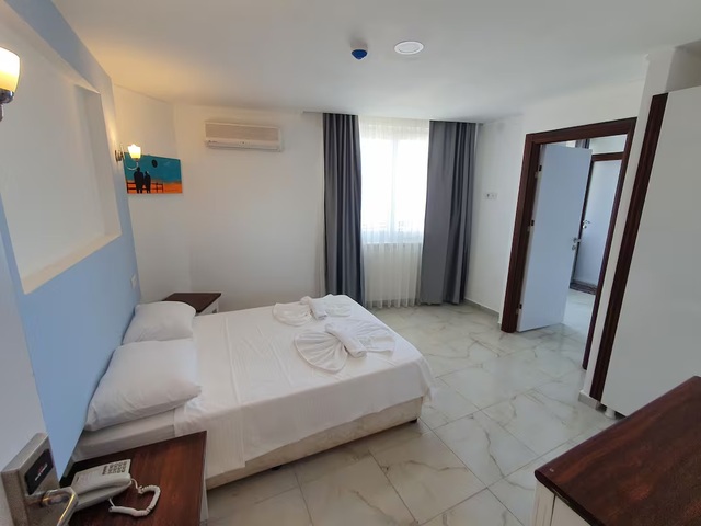 фото Rugged Hotels изображение №2