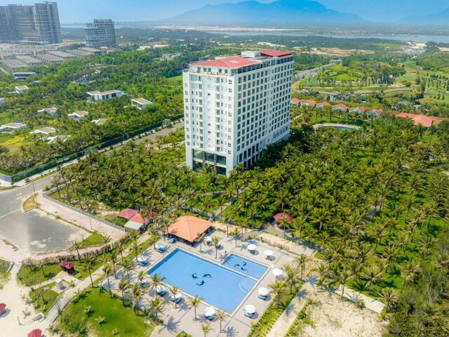 Горящие туры в отель Ocean Waves Resort Cam Ranh (ex. Dessole Beach Resort; Dessole Sea Lion Beach Resort)