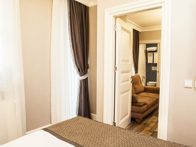 фотографии Meroddi Pera Hotel (ех. Nar Bagdatliyan Hotel) изображение №4