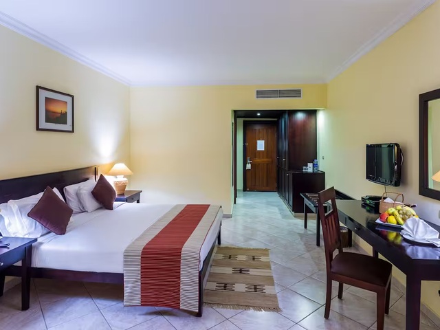 фото отеля Casa Mare Resort (ex. Royal Tulip Beach Resort) изображение №13