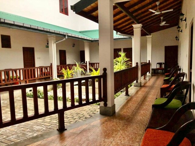 фото Sundowners Guesthouse (ex. Drifters Guesthouse) изображение №42