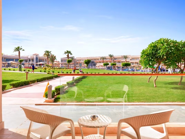 фото отеля Pickalbatros Royal Moderna Resort (ex. Royal Albatros Moderna; Calimera Royal Albatros Moderna) изображение №49