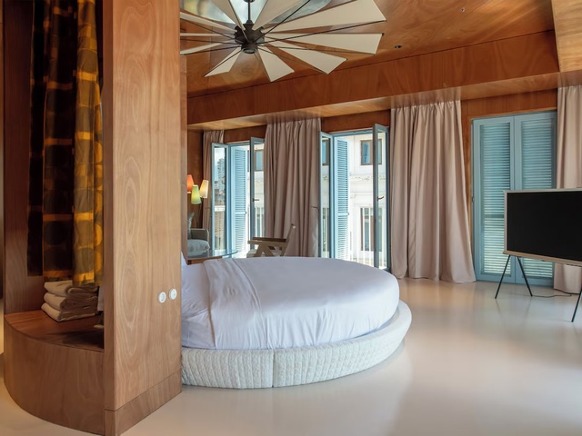 фотографии Rooms Hotel Batumi изображение №20