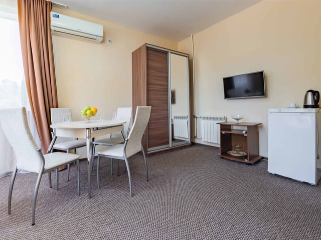 фото отеля Garden Hills By Provence (ex. Замок) изображение №25