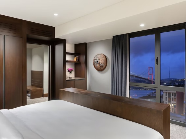 фотографии отеля Crowne Plaza Istanbul Ortakoy Bosphorus, An IHG Hotel изображение №59