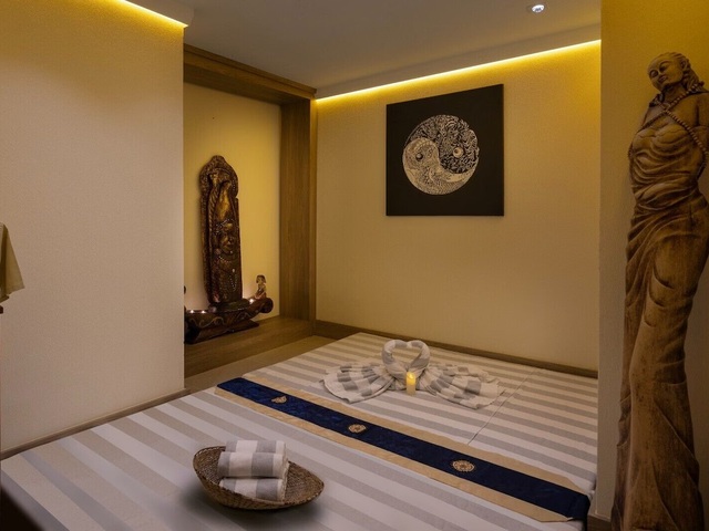 фотографии отеля Crowne Plaza Istanbul Ortakoy Bosphorus, An IHG Hotel изображение №51