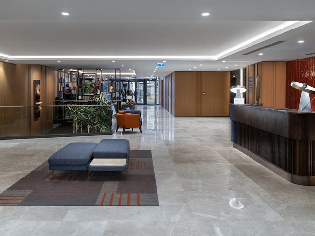 фото отеля Crowne Plaza Istanbul Ortakoy Bosphorus, An IHG Hotel изображение №53
