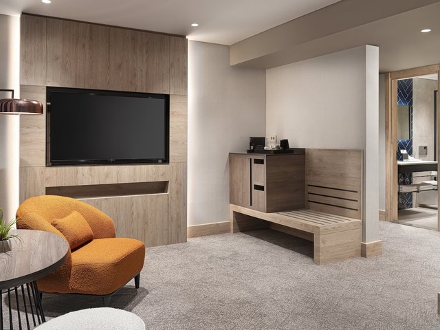 фото отеля Crowne Plaza Istanbul Ortakoy Bosphorus, An IHG Hotel изображение №49