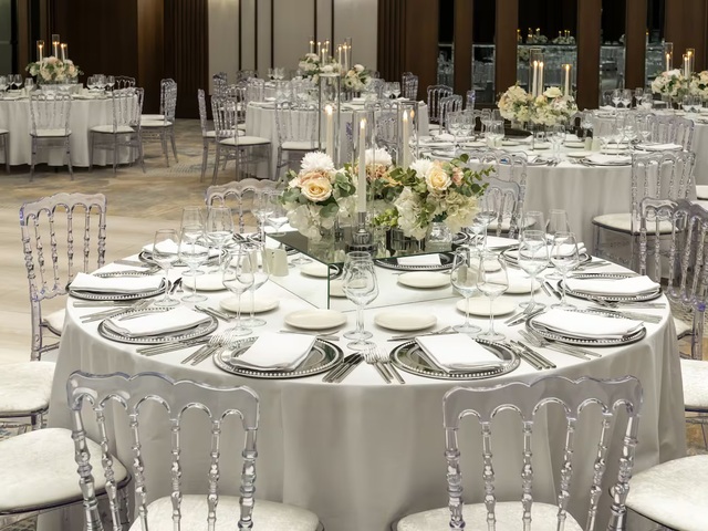 фото Crowne Plaza Istanbul Ortakoy Bosphorus, An IHG Hotel изображение №34