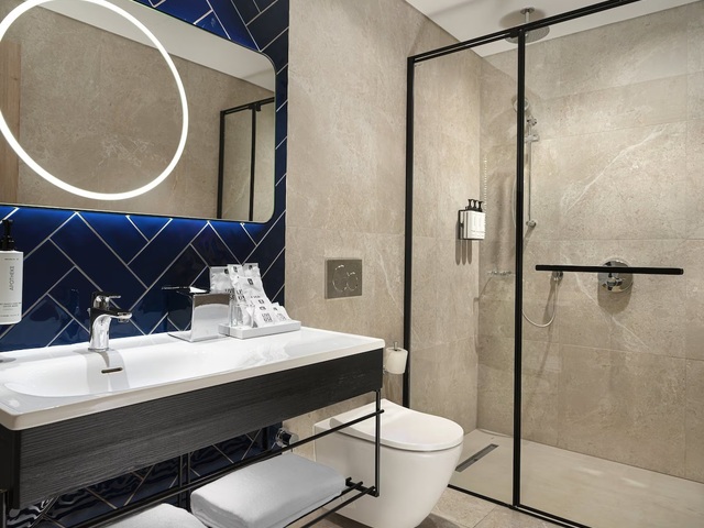 фото Crowne Plaza Istanbul Ortakoy Bosphorus, An IHG Hotel изображение №26