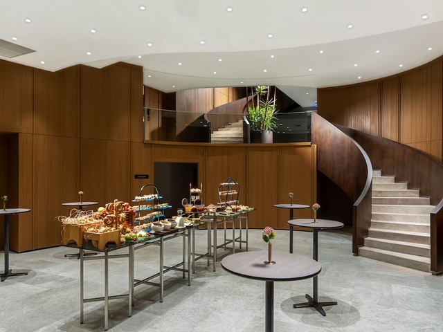 фотографии Crowne Plaza Istanbul Ortakoy Bosphorus, An IHG Hotel изображение №12