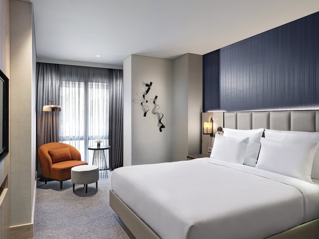 фотографии отеля Crowne Plaza Istanbul Ortakoy Bosphorus, An IHG Hotel изображение №7