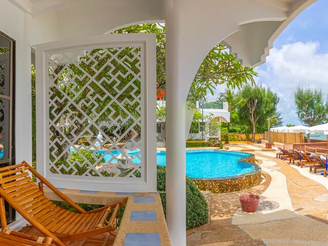 фото Aochalong Villa Resort & Spa изображение №22