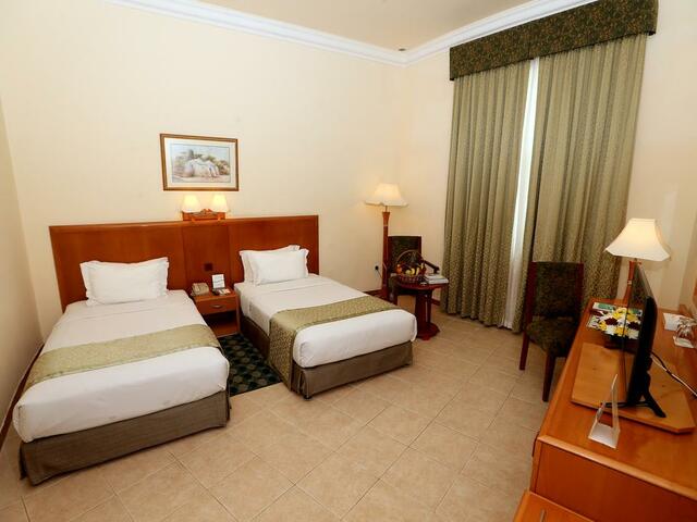 фотографии отеля Sharjah Premiere Hotel & Resort изображение №3