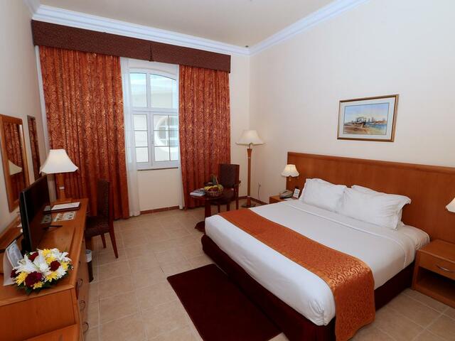 фото Sharjah Premiere Hotel & Resort изображение №2