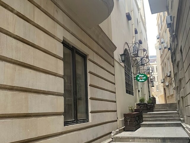Pera Hotel Baku (Пера Хотел Баку)