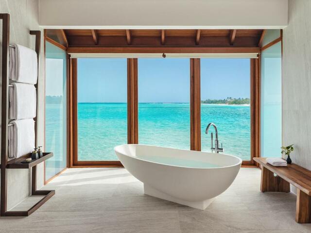 фото отеля Anantara Dhigu Maldives (ex. Anantara Finolhu) изображение №37