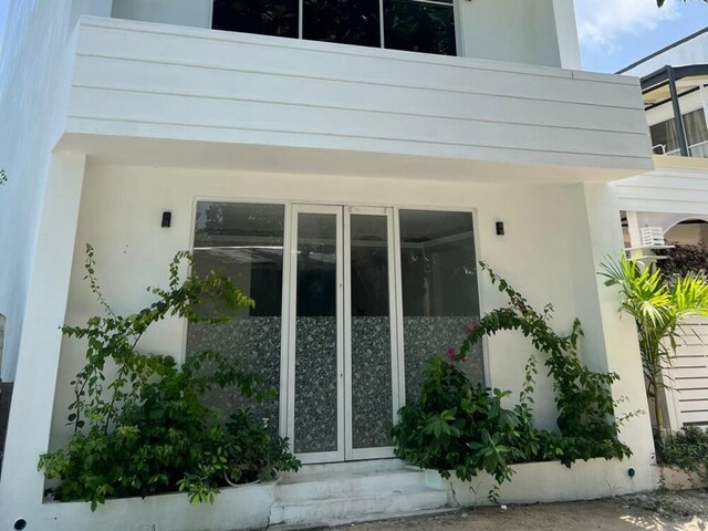 Sands Garden Thoddoo