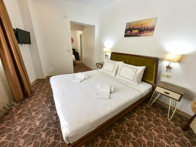 фото отеля Almina изображение №13