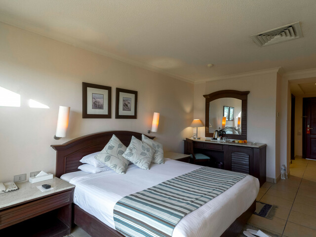 фотографии отеля Coral Beach (ex. Coral Beach Rotana Resort) изображение №67