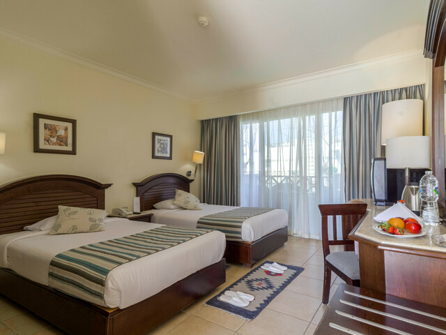 фотографии Coral Beach (ex. Coral Beach Rotana Resort) изображение №68